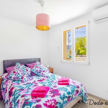 Gorgeous 3 Bedroom House With Ac And Garden - Dodo Et Tartine Le Revest-le-Eaux Kültér fotó